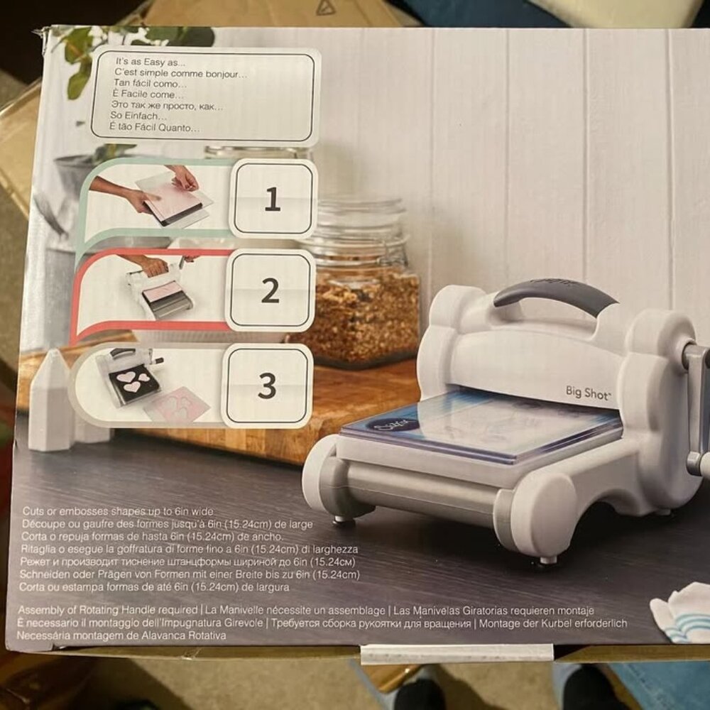 Sizzix Big Shot Machine - Picture 4 of 7